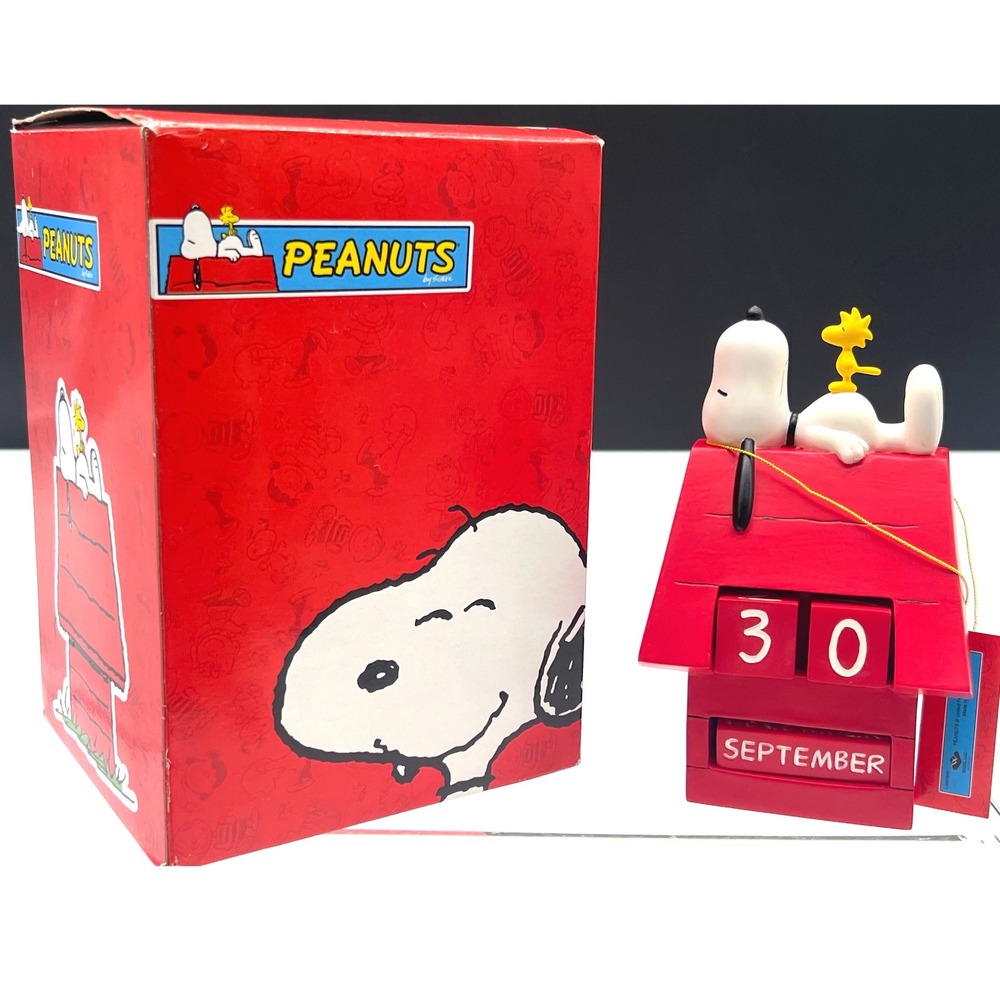 Westland Peanuts Snoopy and Woodstock Calendar #8865